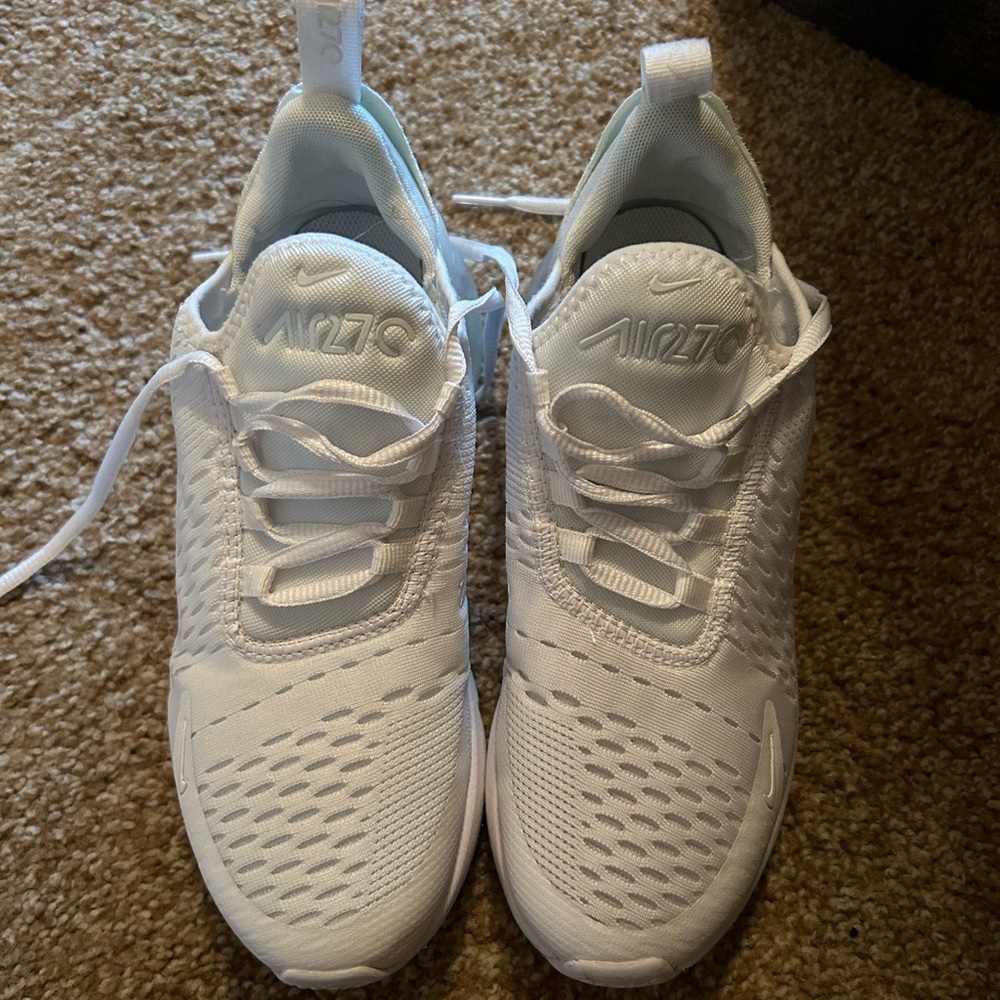 Nike Air Max 270